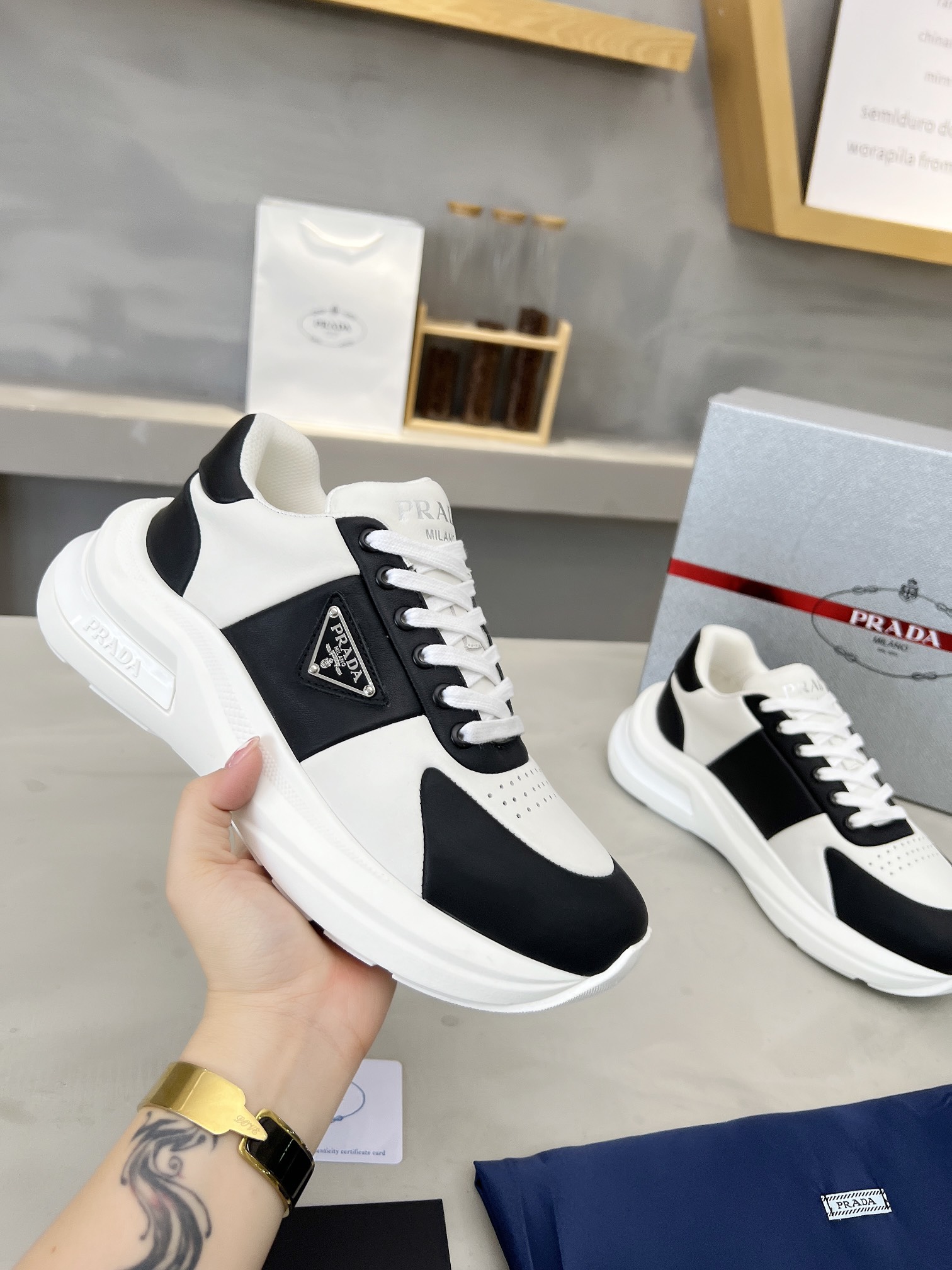 Male Basic Shoes Mesh Breathable