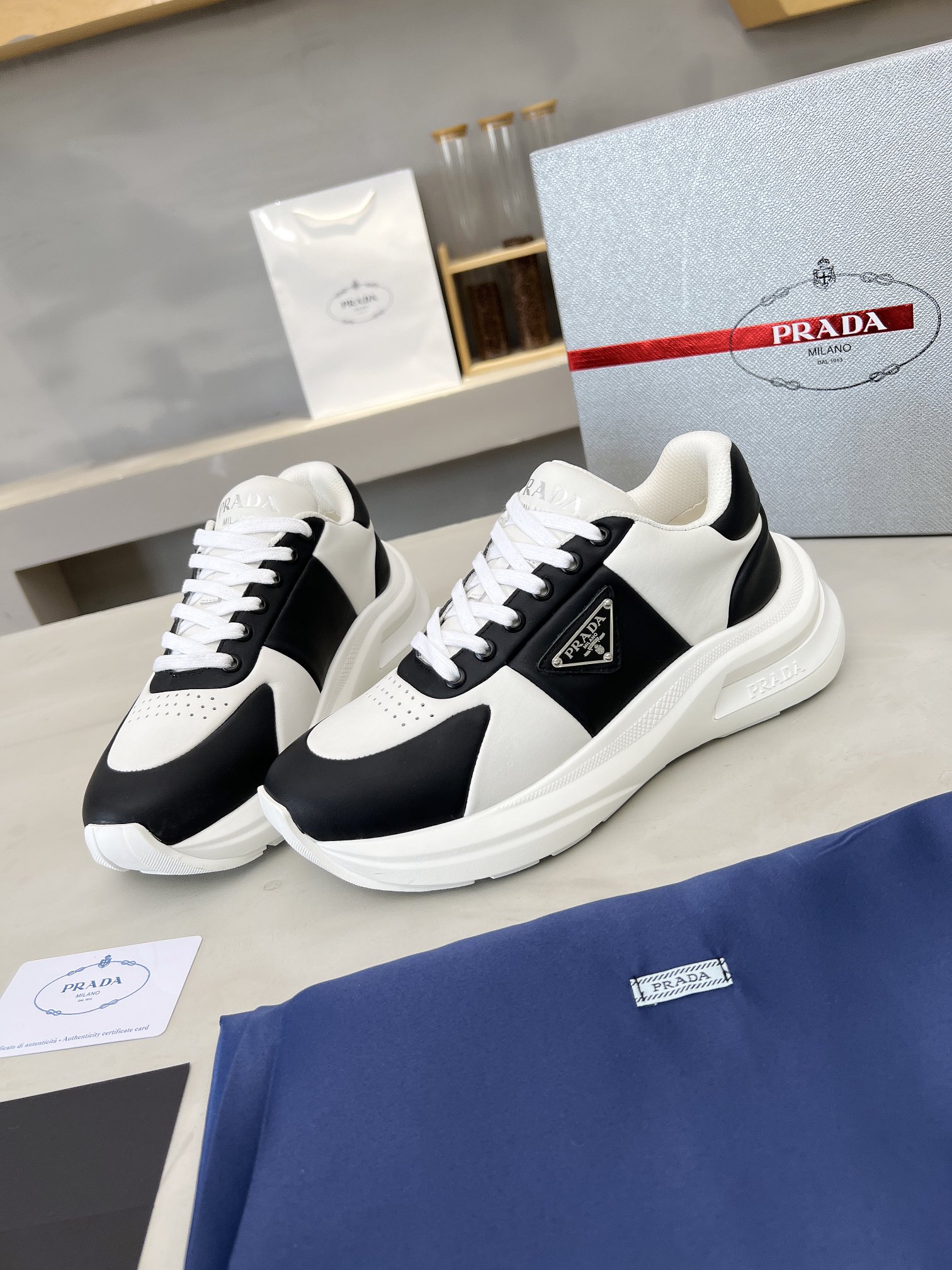 Male Basic Shoes Mesh Breathable