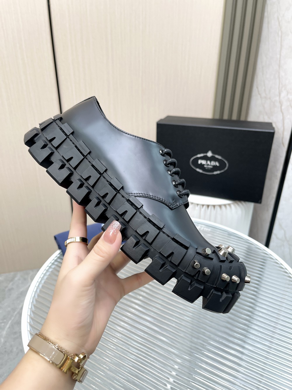Male Basic Shoes