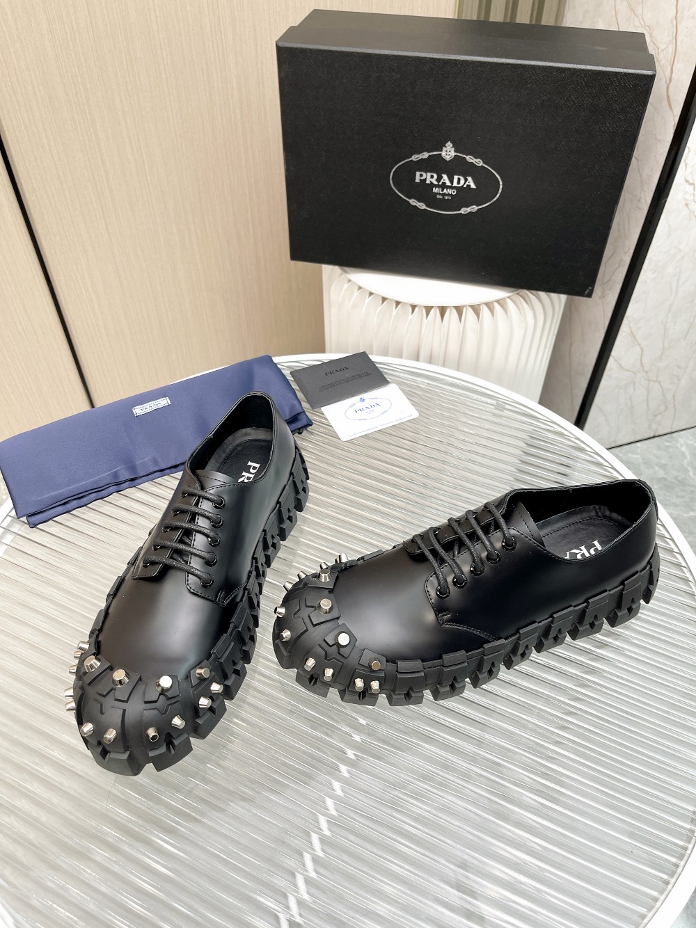 Male Basic Shoes