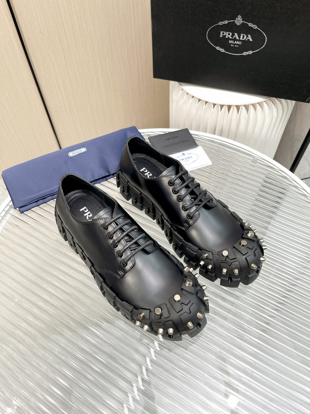 Male Basic Shoes