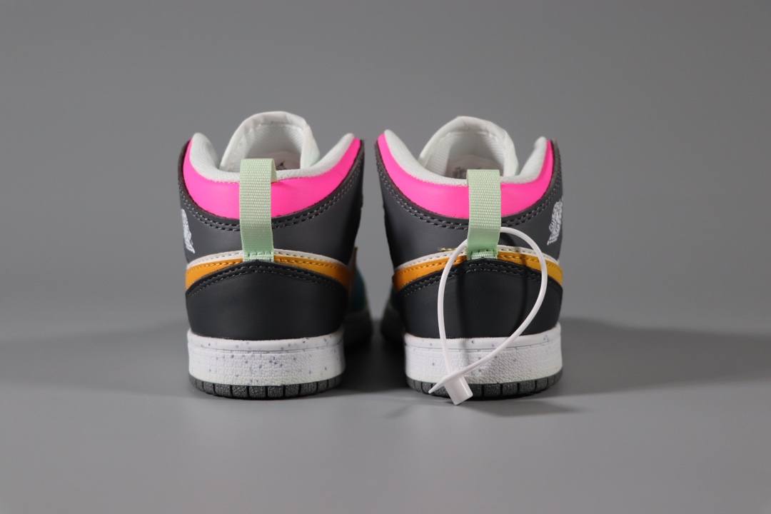Jordan Nike Board Shoes S