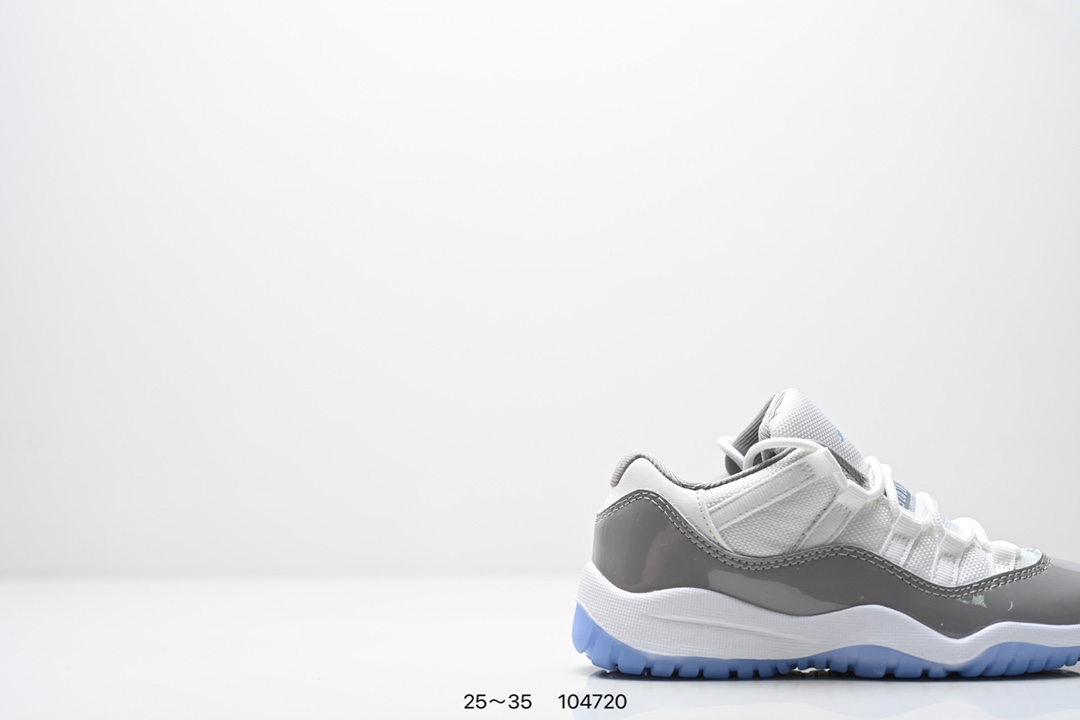 Jordan Nike Basic Shoes
