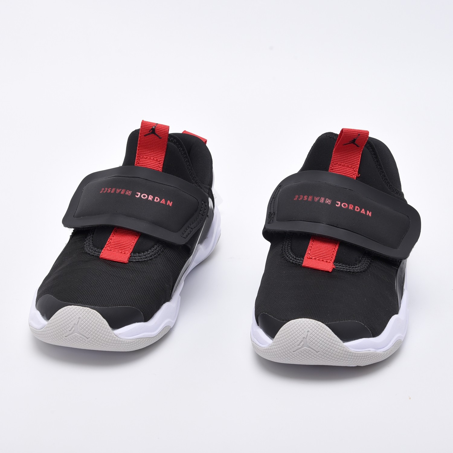Jordan Basic Shoes