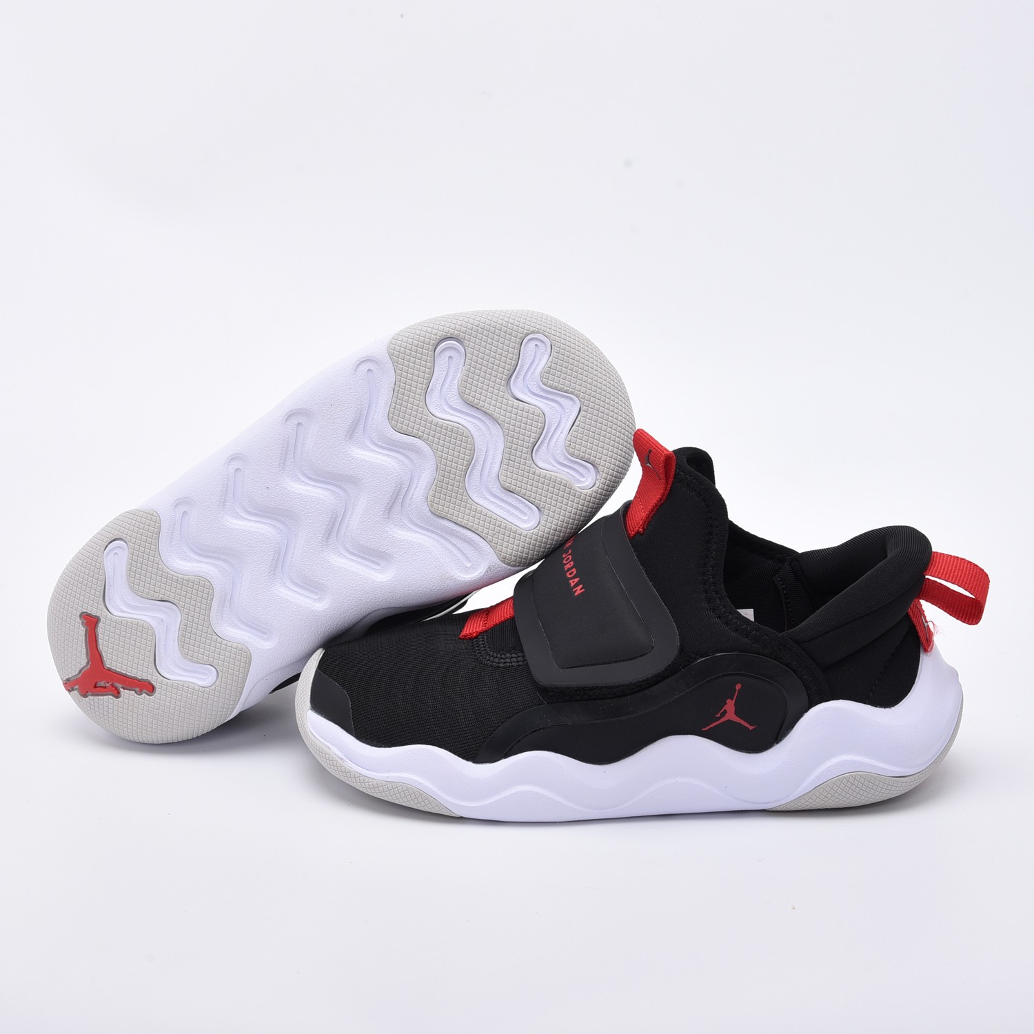 Jordan Basic Shoes