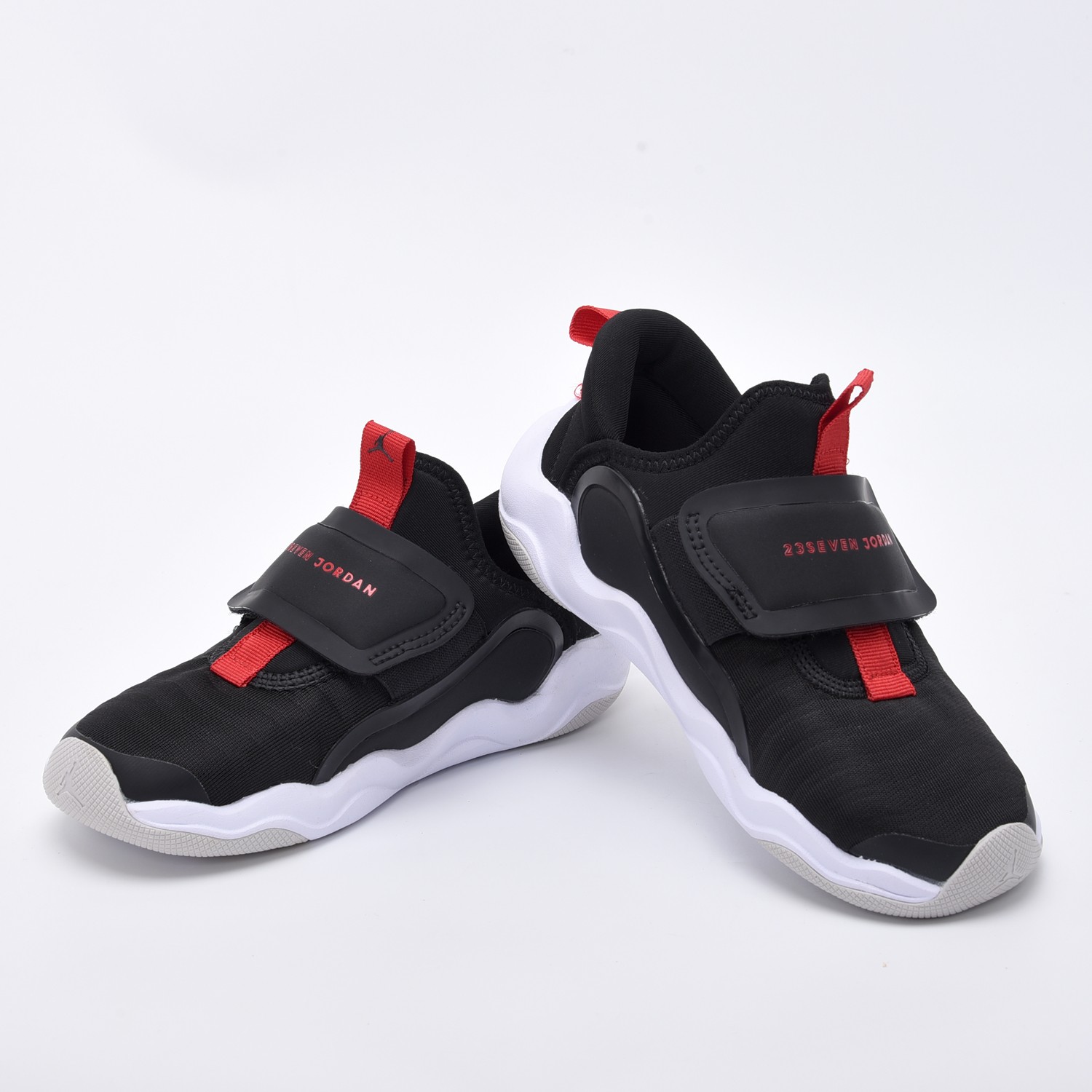Jordan Basic Shoes