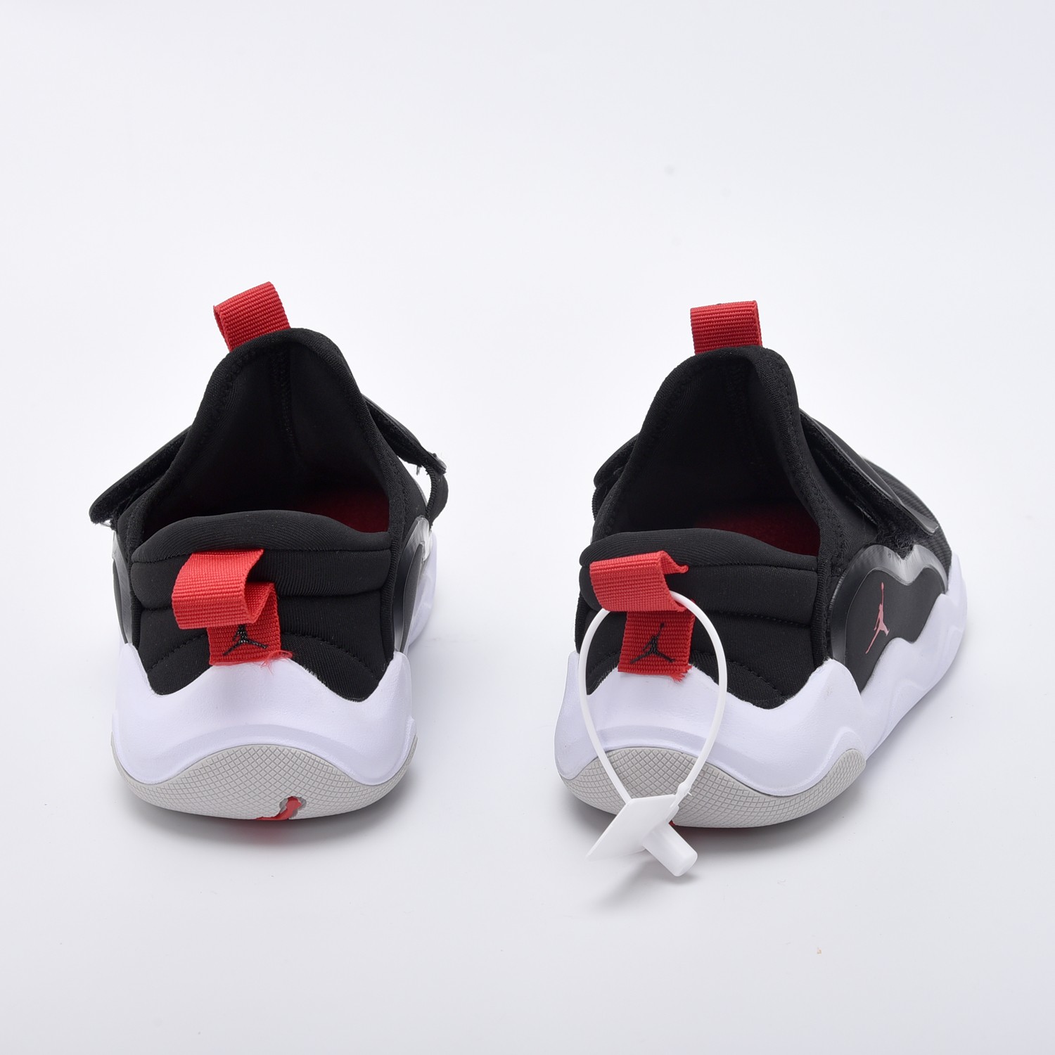 Jordan Basic Shoes