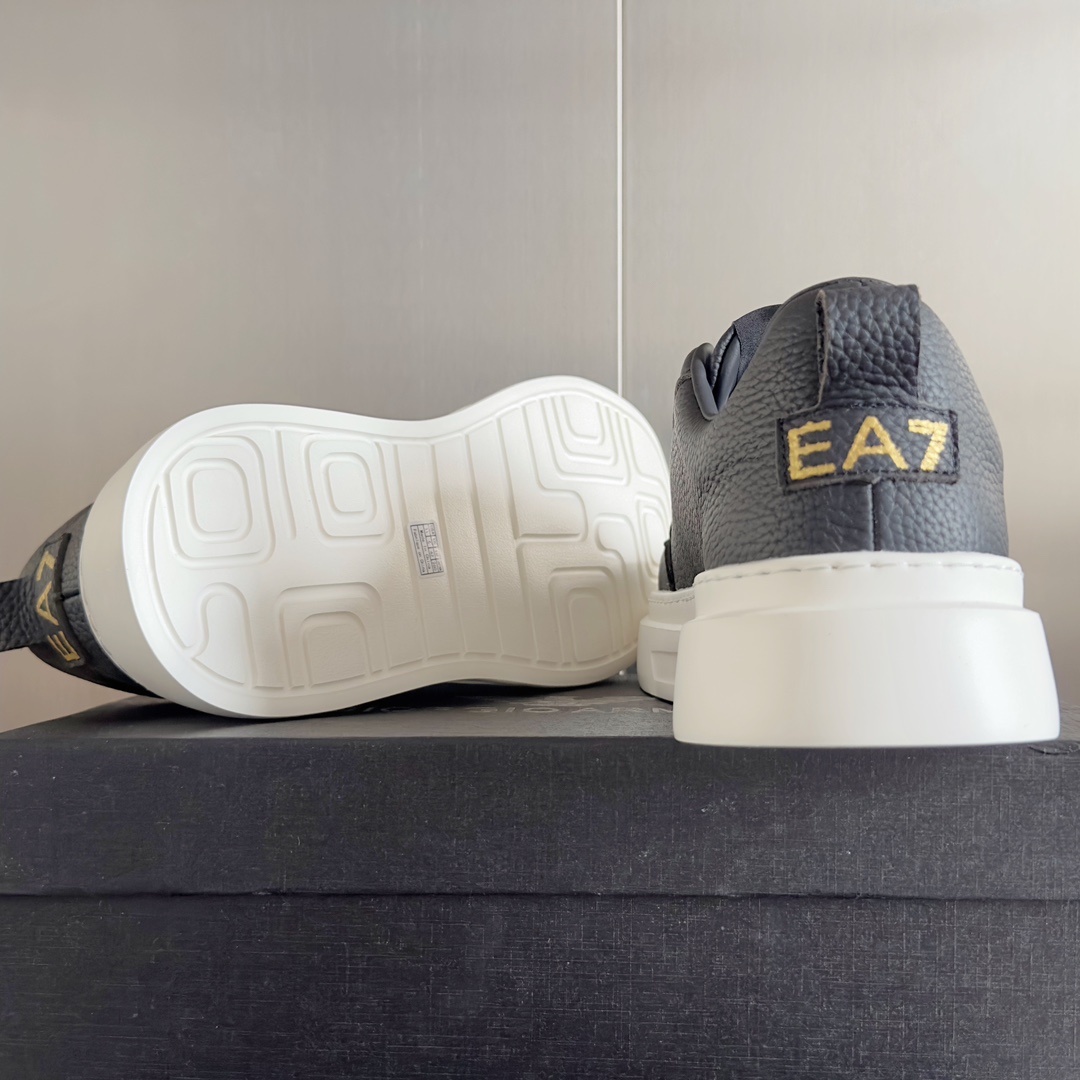 Armani Male Sneakers M-l-s
