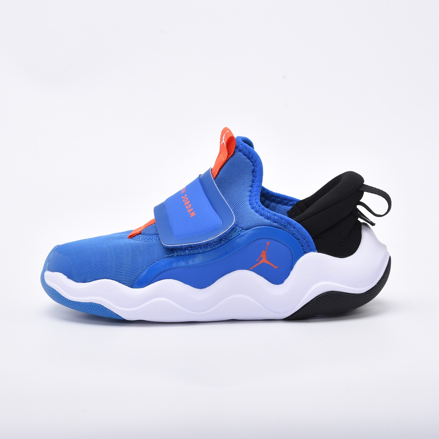 Jordan Basic Shoes