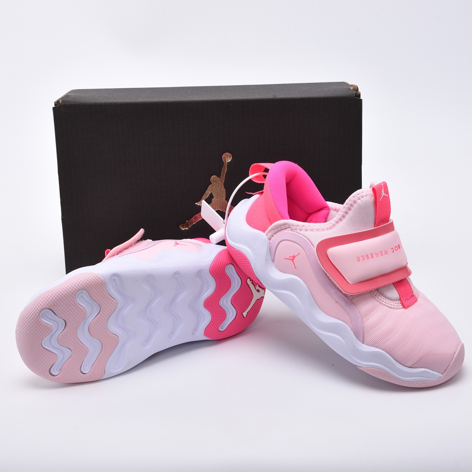 Jordan Basic Shoes
