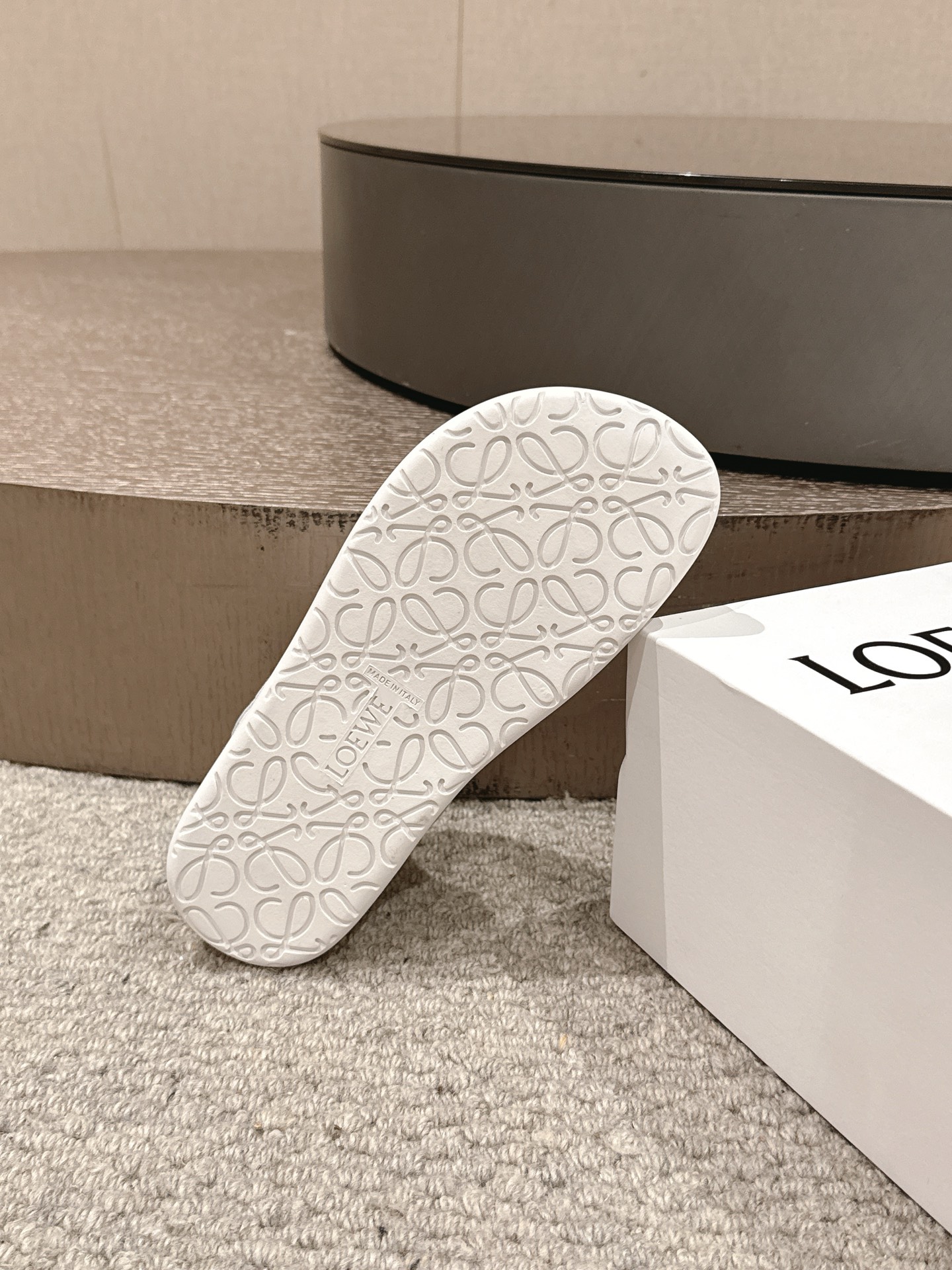 Loewe Female Board Shoes M-l-s
