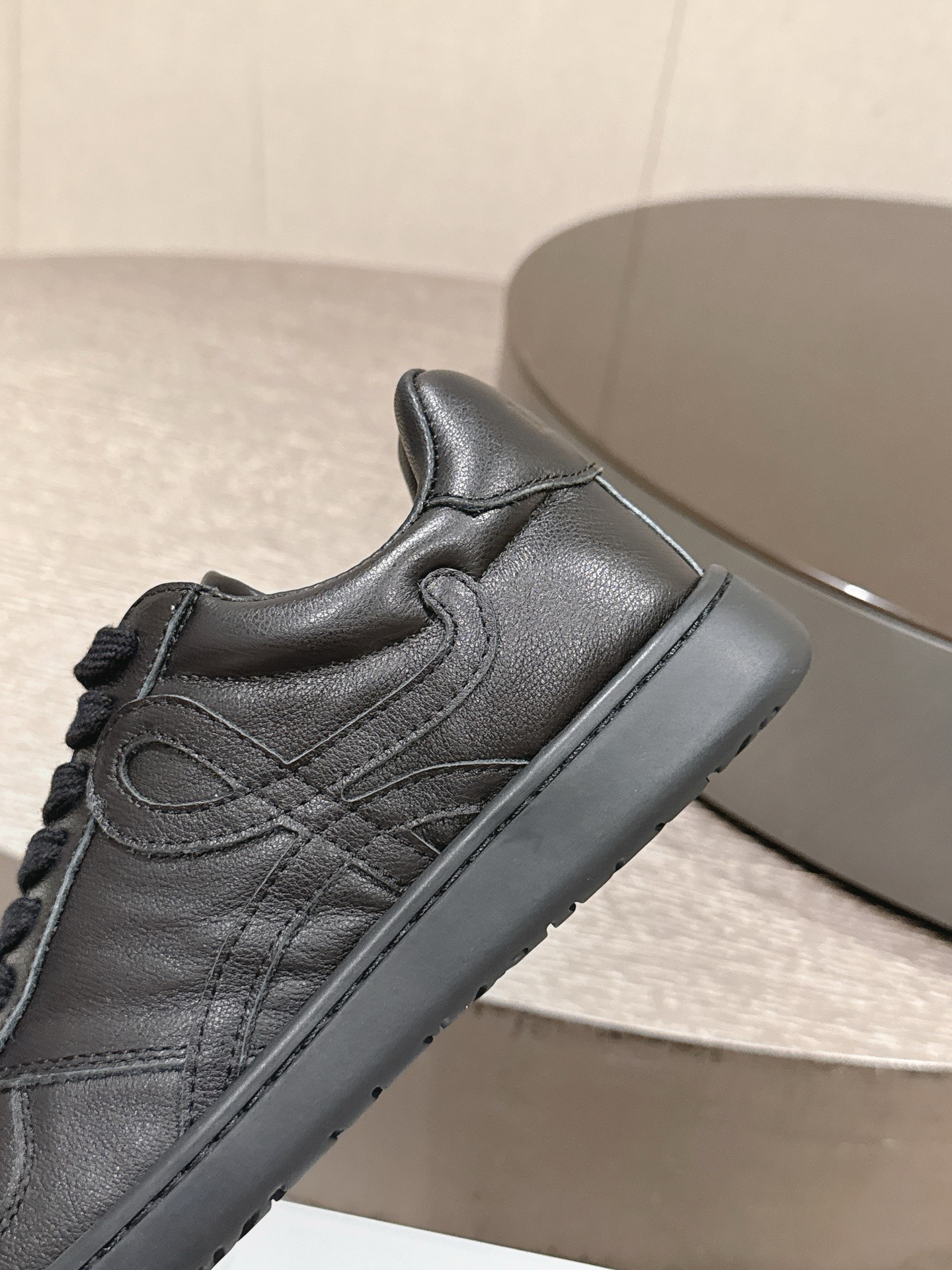Loewe Female Board Shoes M-l-s