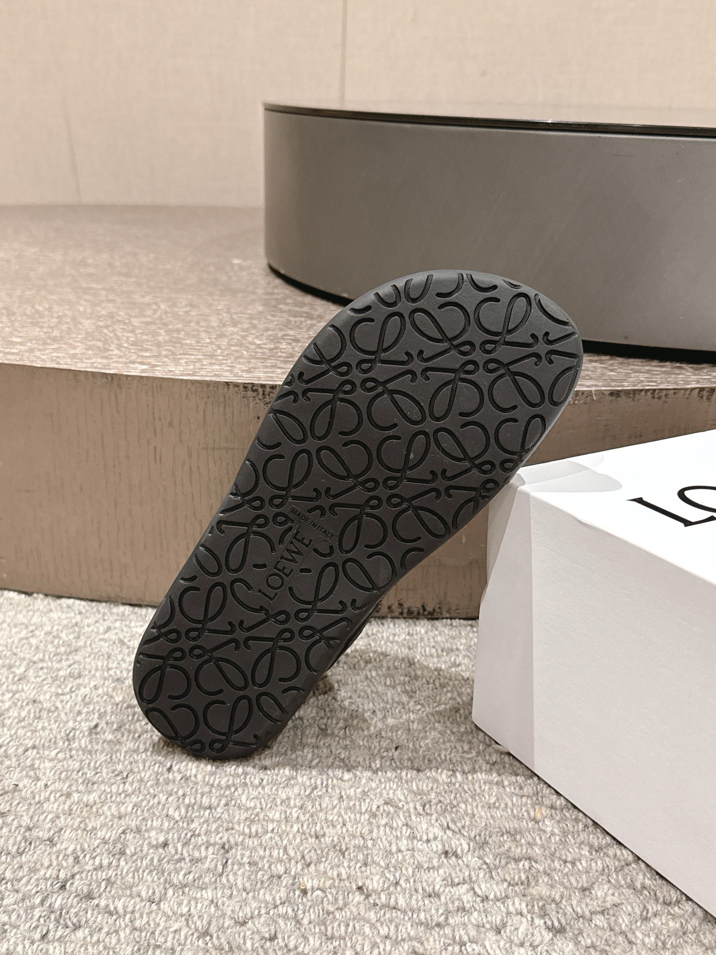 Loewe Female Board Shoes M-l-s