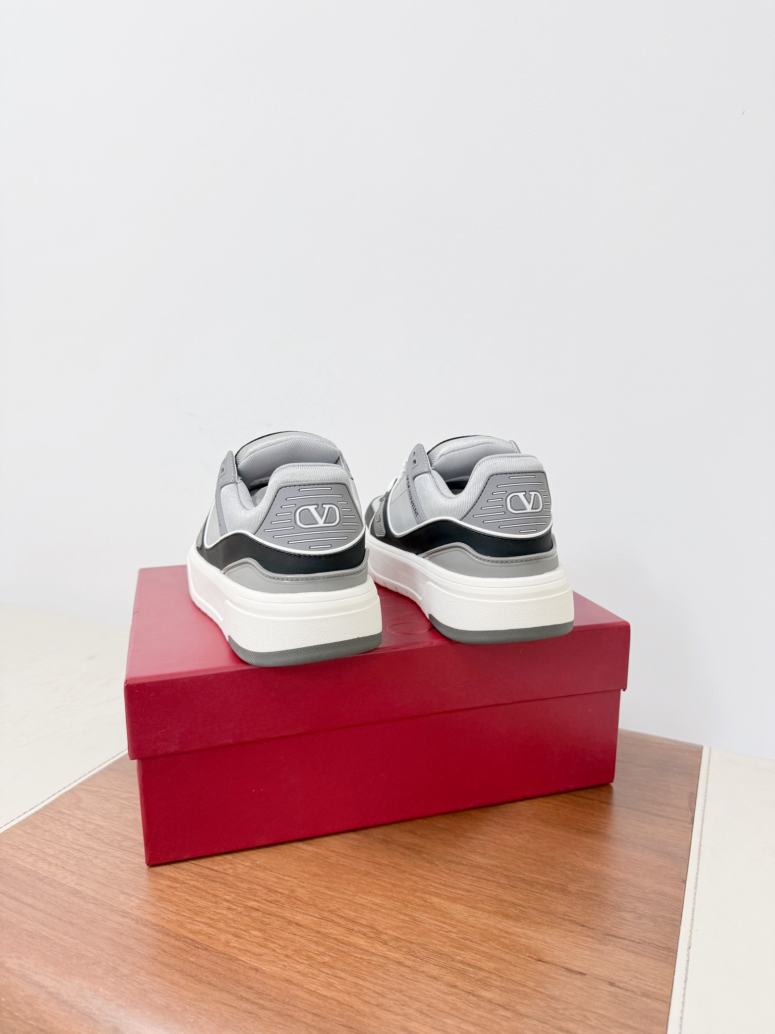 Couple Basic Shoes Breathable L