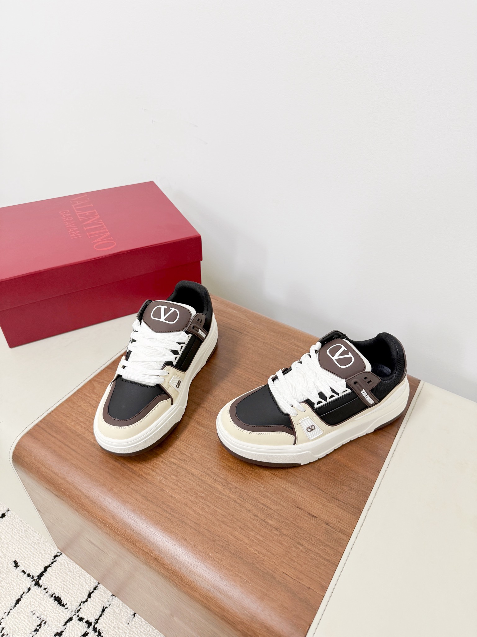 Couple Basic Shoes Breathable L