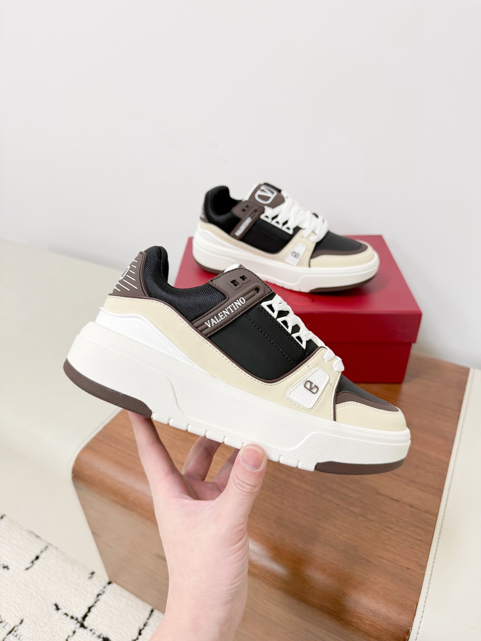 Couple Basic Shoes Breathable L