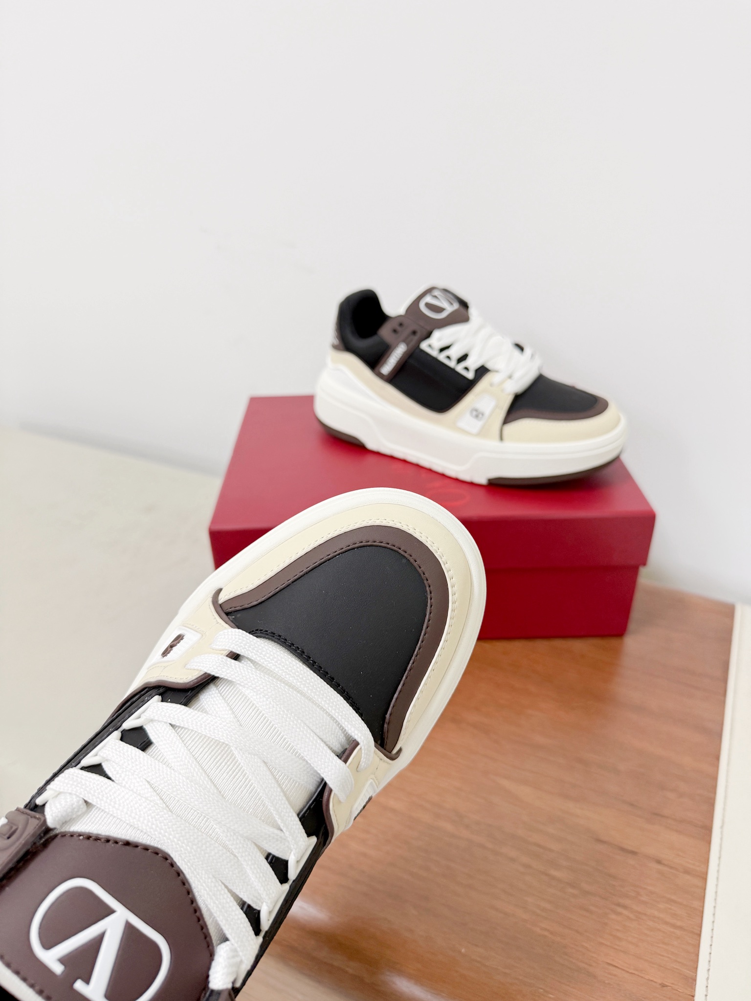 Couple Basic Shoes Breathable L