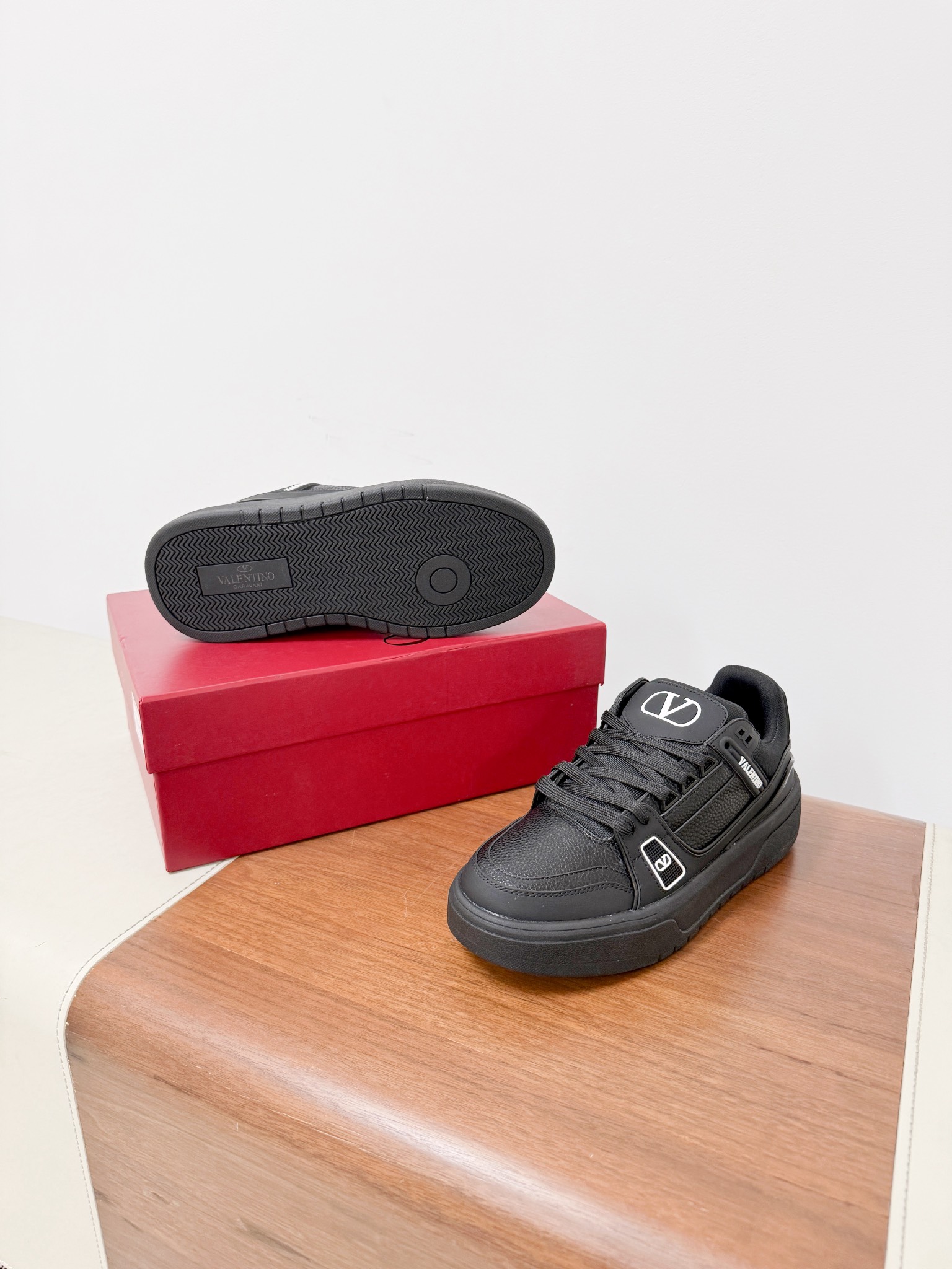 Couple Basic Shoes Breathable L