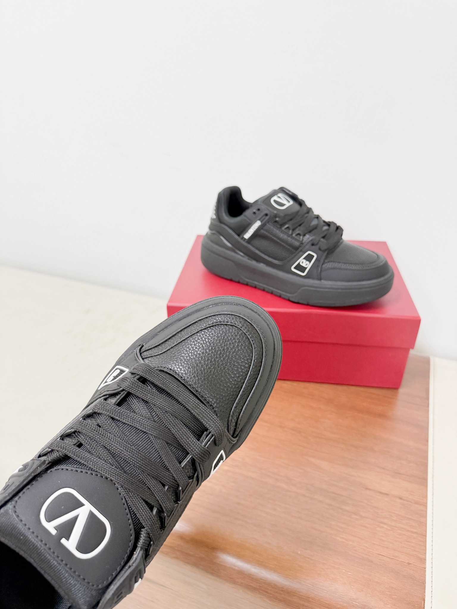 Couple Basic Shoes Breathable L