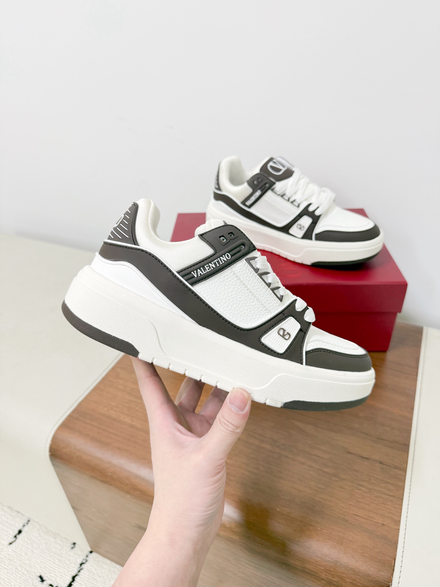 Couple Basic Shoes Breathable L