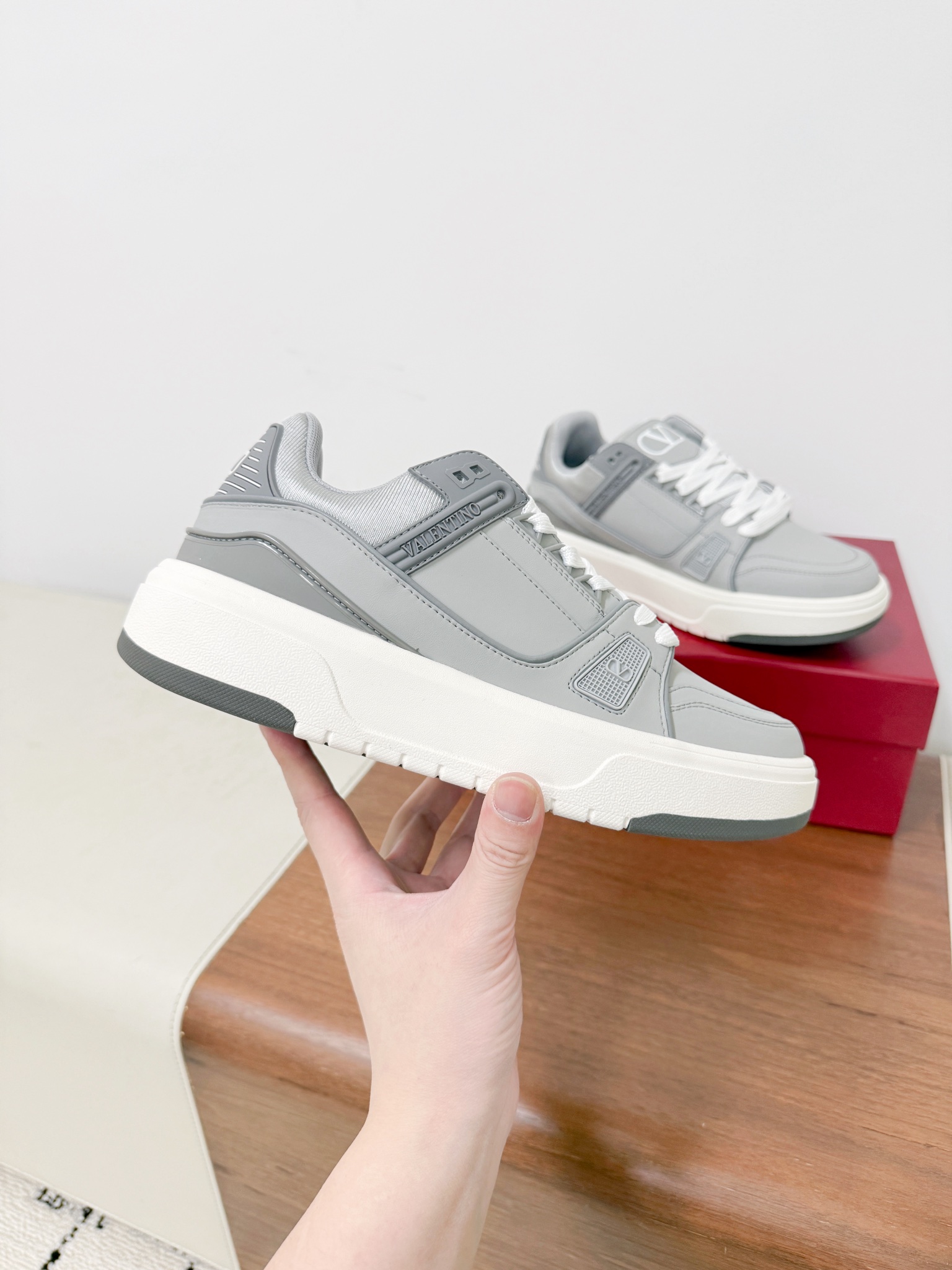 Couple Basic Shoes Breathable L