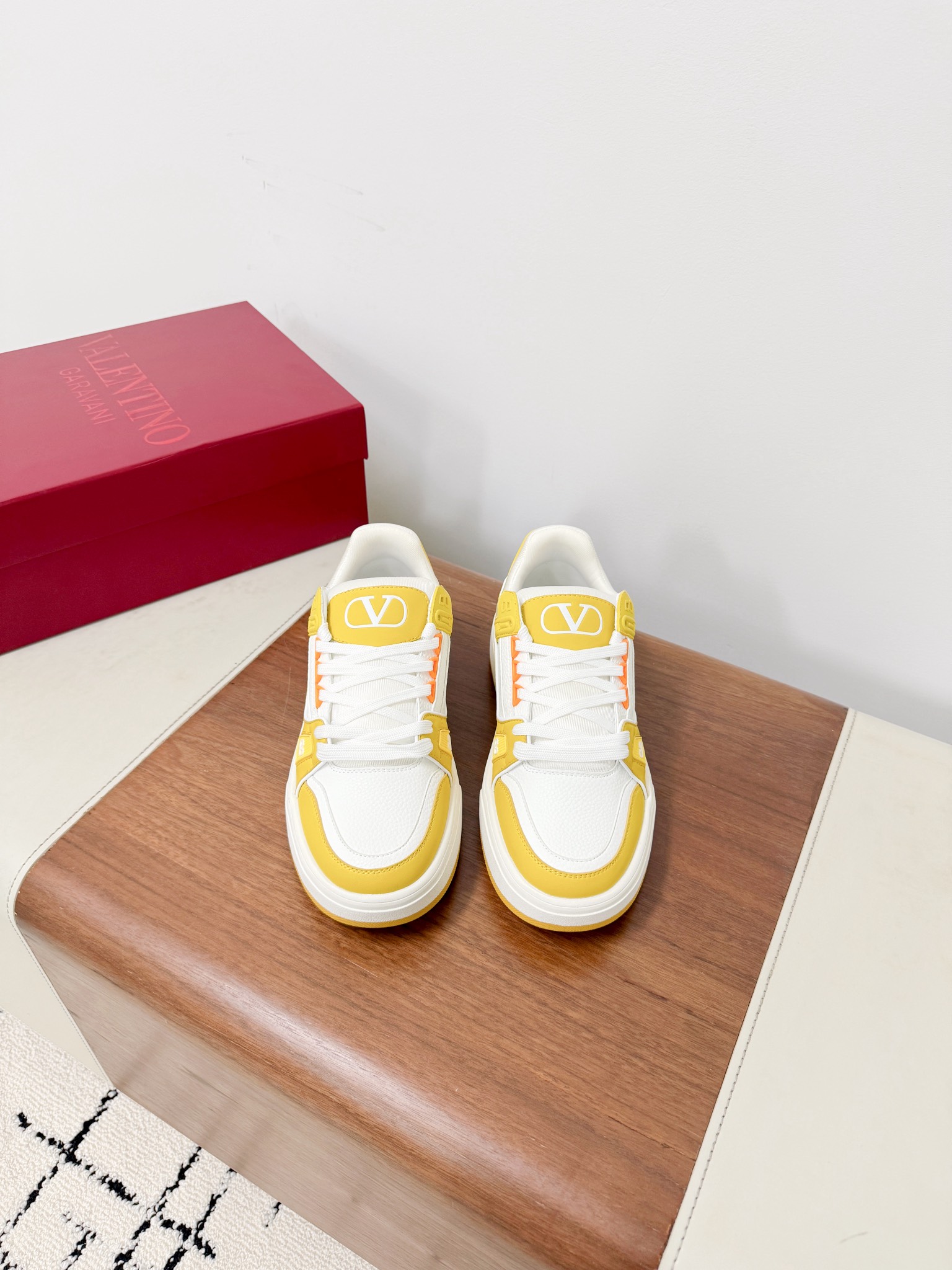 Couple Basic Shoes Breathable L