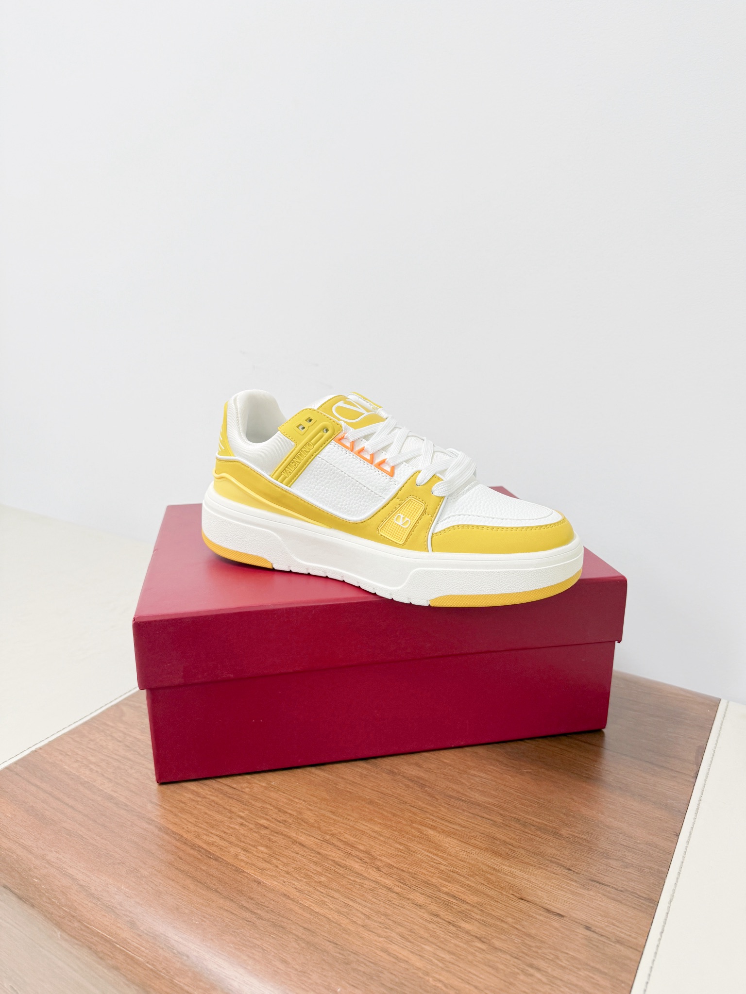 Couple Basic Shoes Breathable L