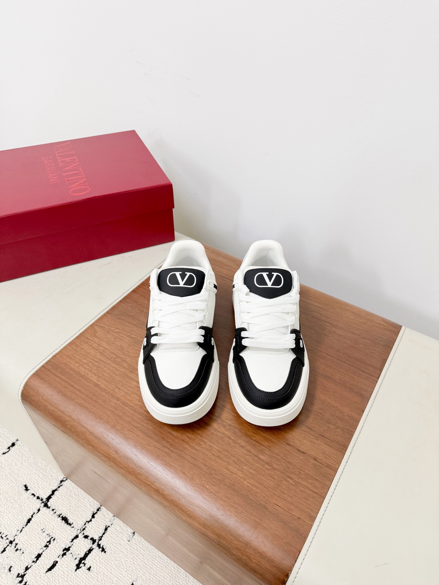 Couple Basic Shoes Breathable L