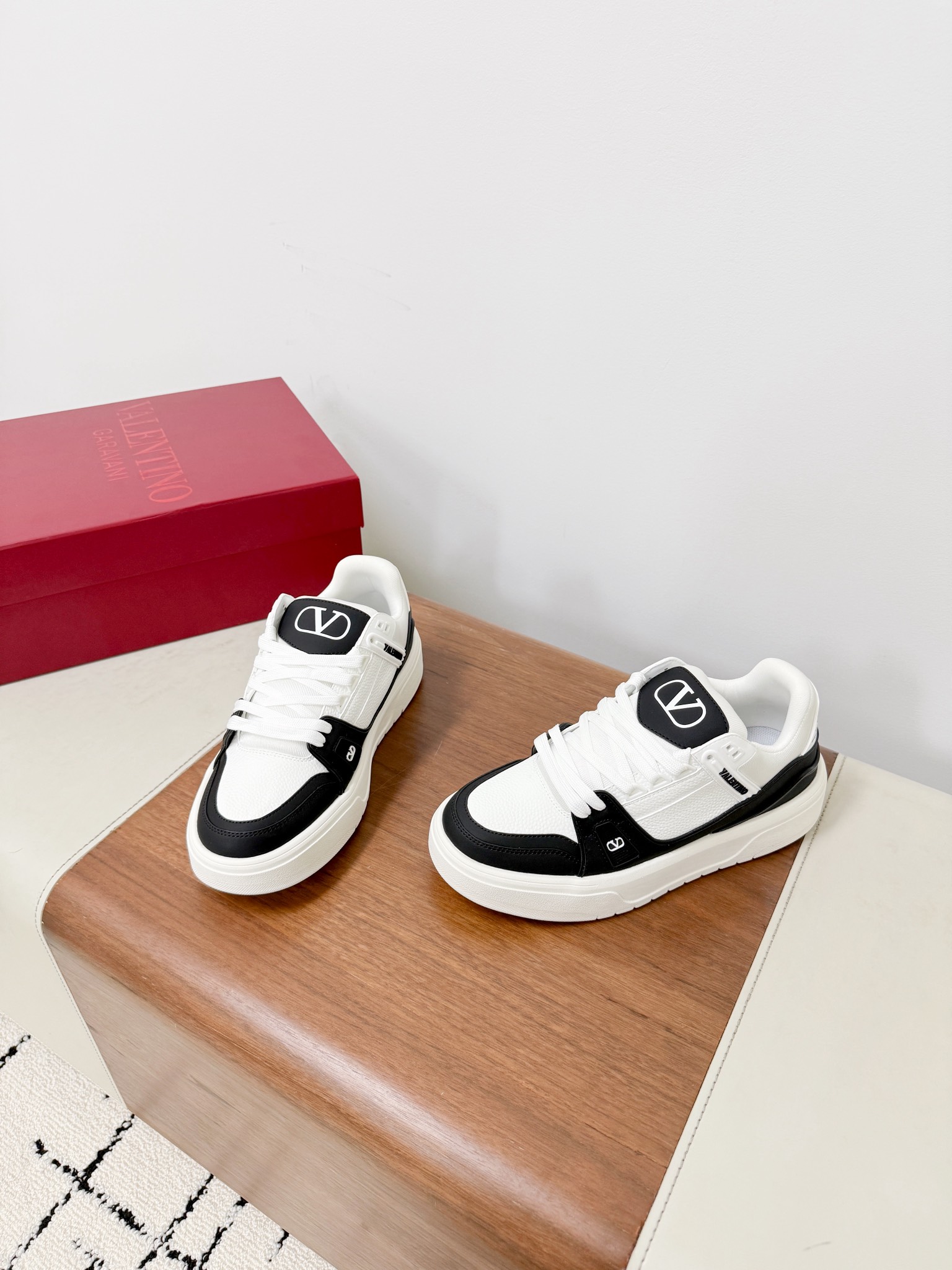 Couple Basic Shoes Breathable L