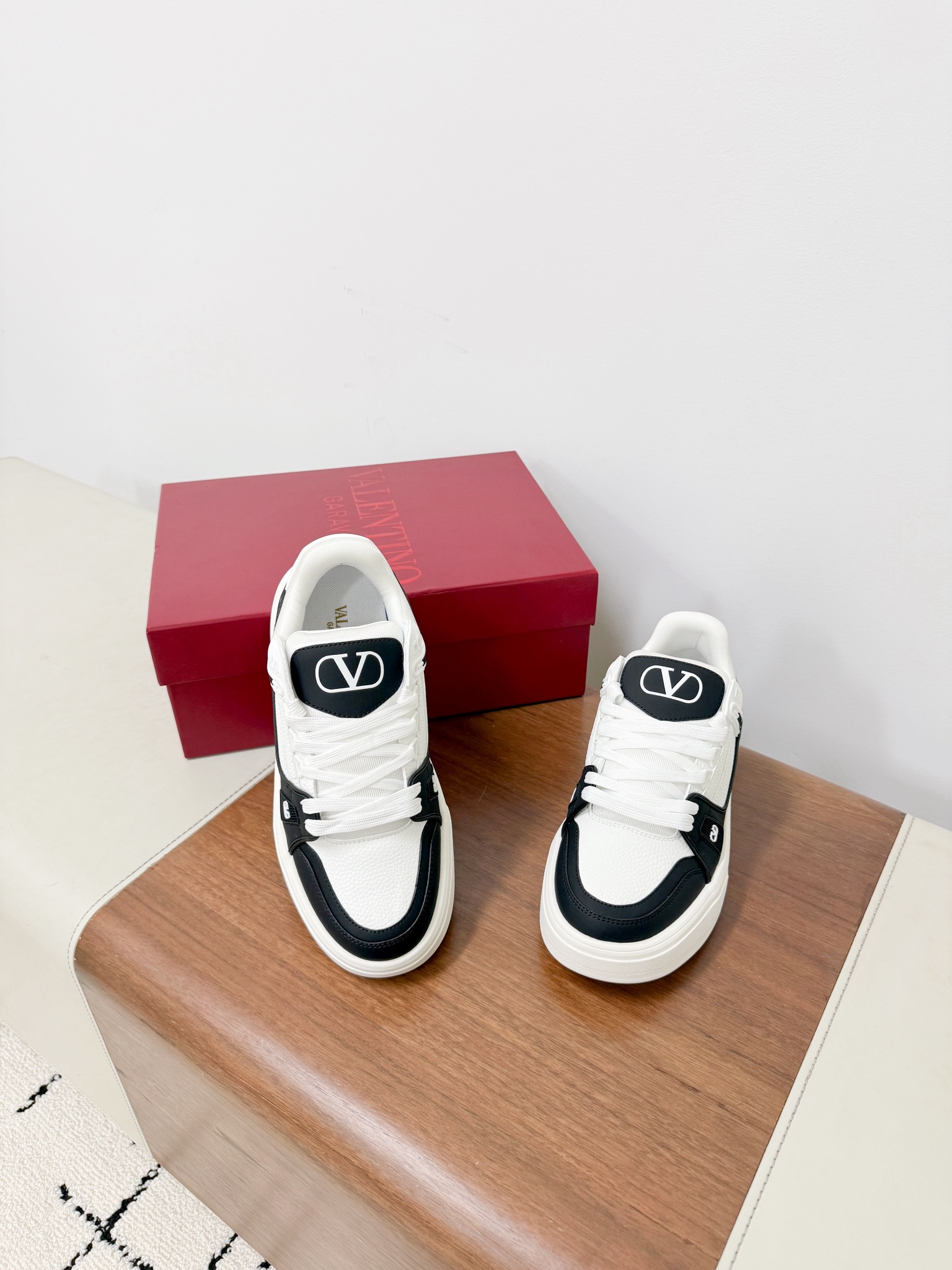 Couple Basic Shoes Breathable L