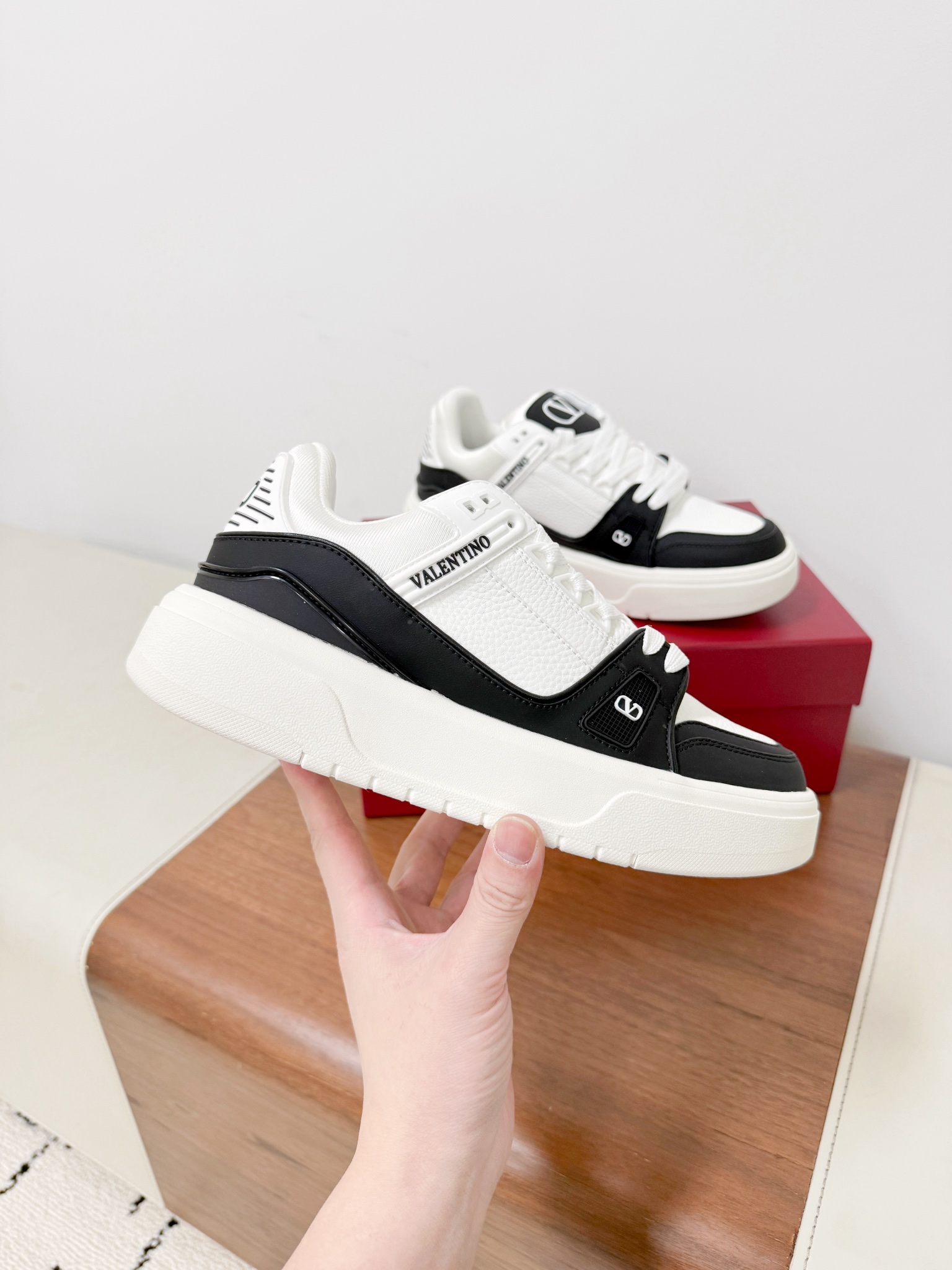 Couple Basic Shoes Breathable L