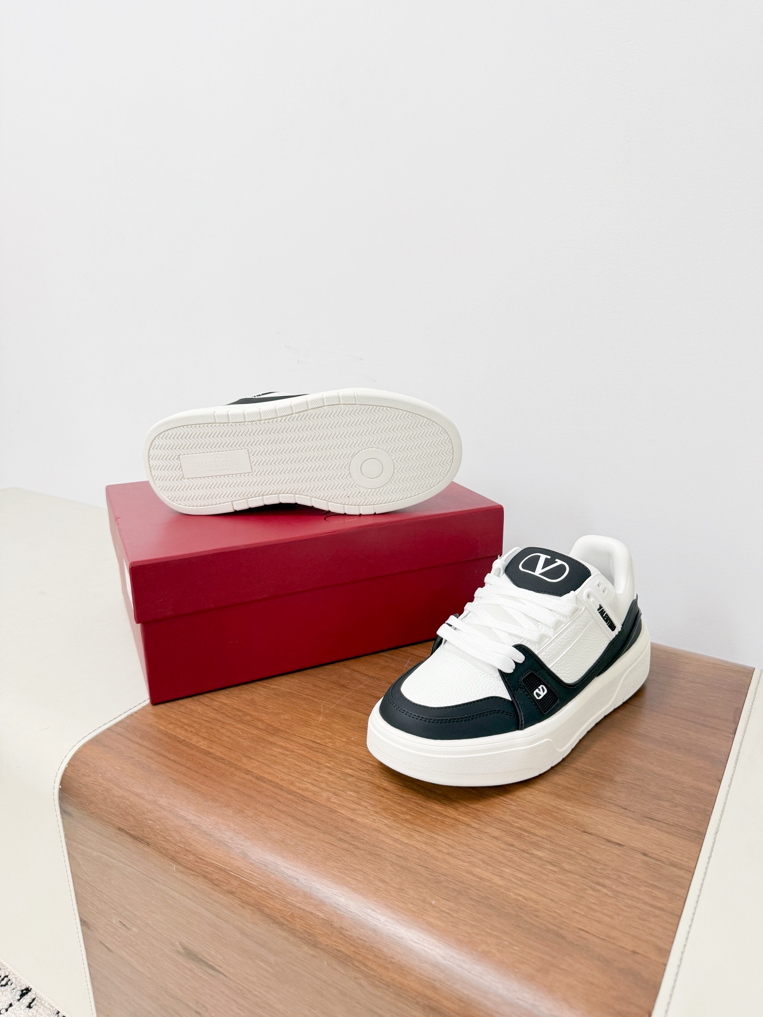 Couple Basic Shoes Breathable L