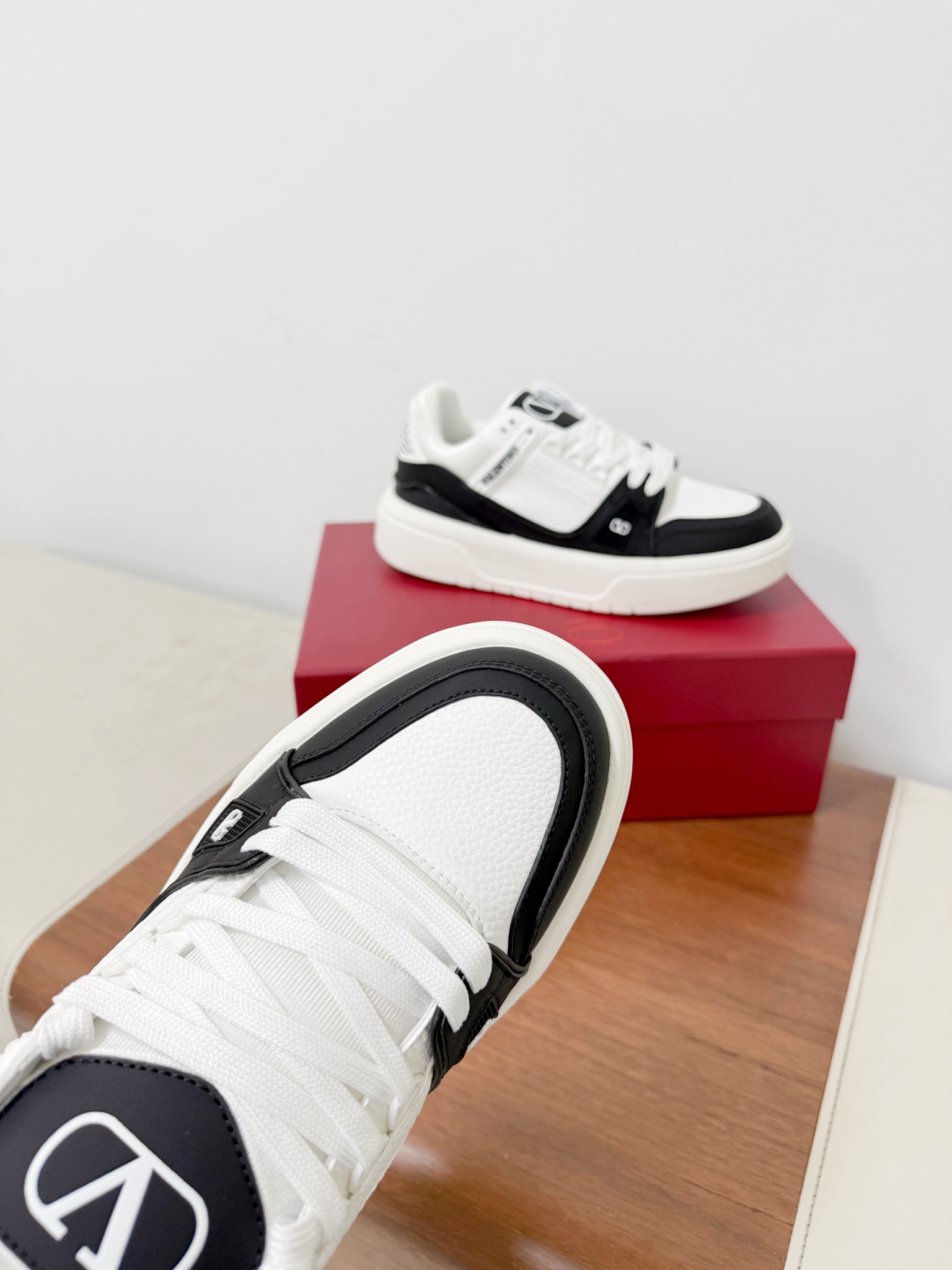 Couple Basic Shoes Breathable L