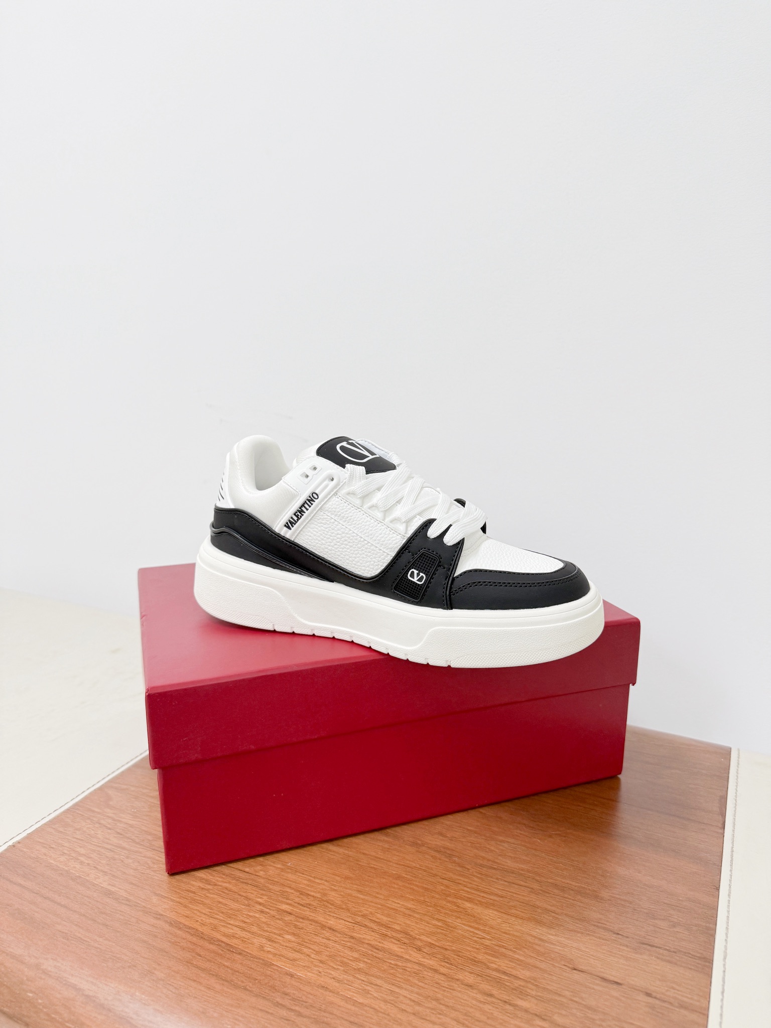 Couple Basic Shoes Breathable L