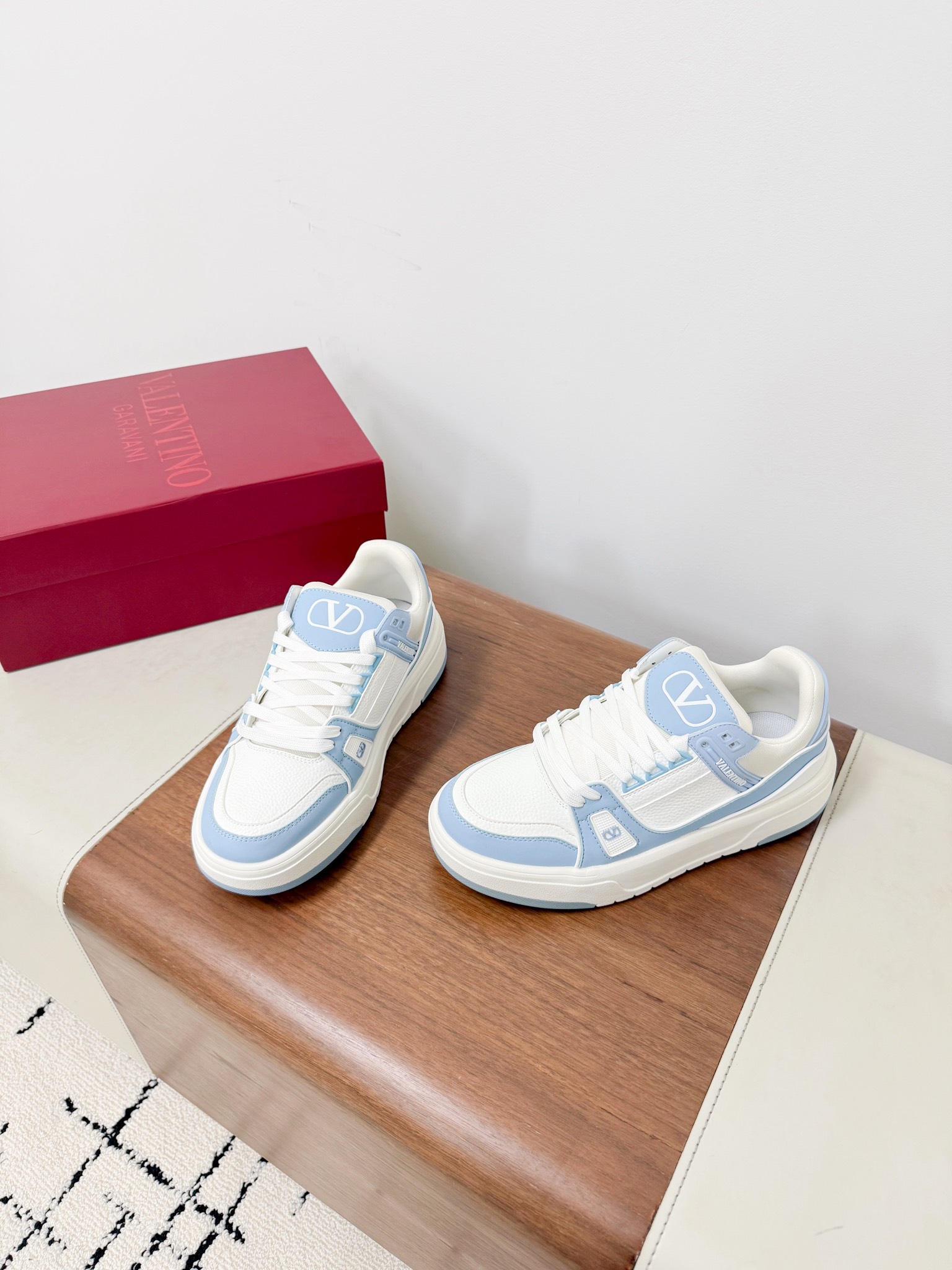 Couple Basic Shoes Breathable L