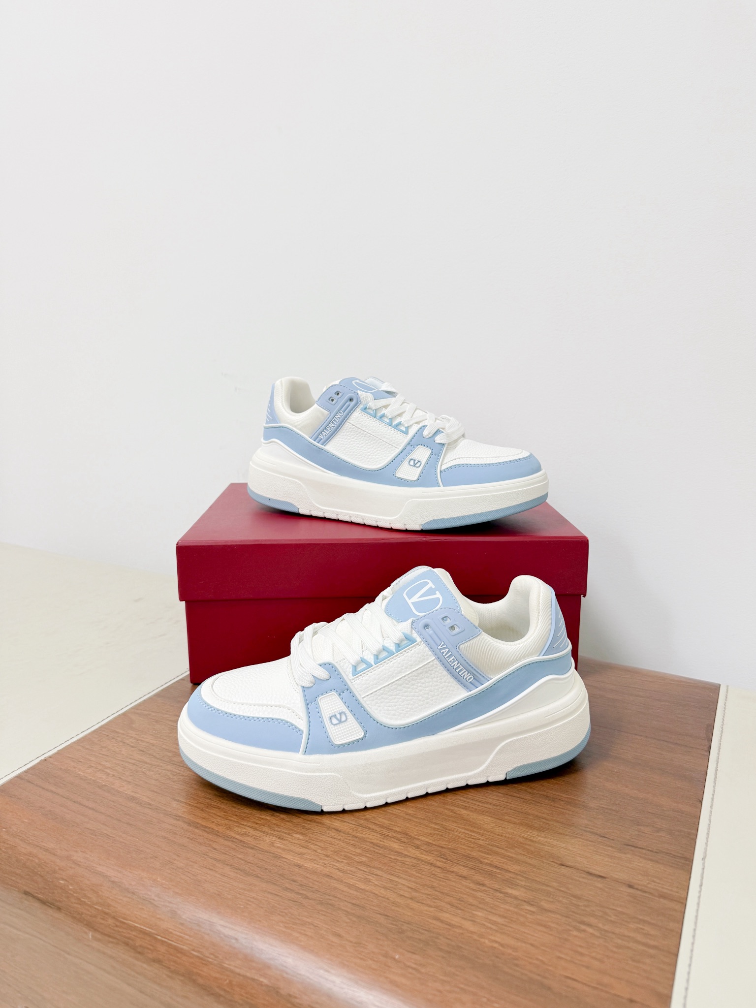 Couple Basic Shoes Breathable L