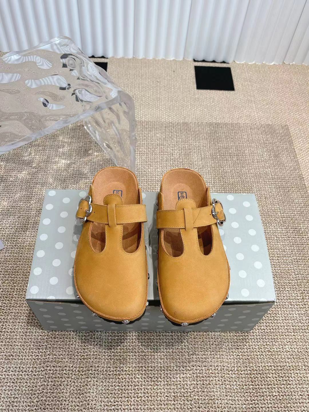 Calvin Klein Couple Slippers Lightweight S