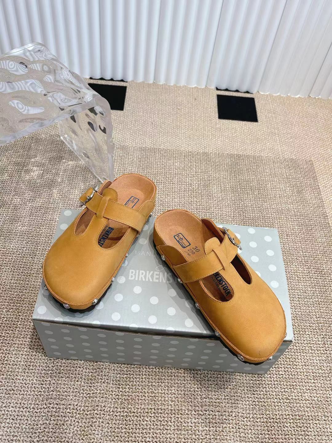 Calvin Klein Couple Slippers Lightweight S