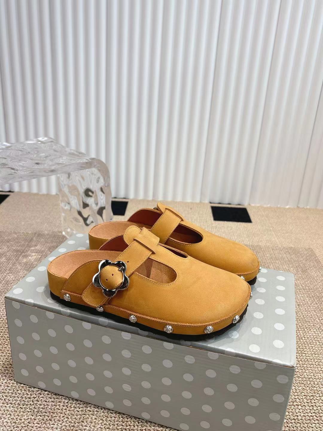 Calvin Klein Couple Slippers Lightweight S