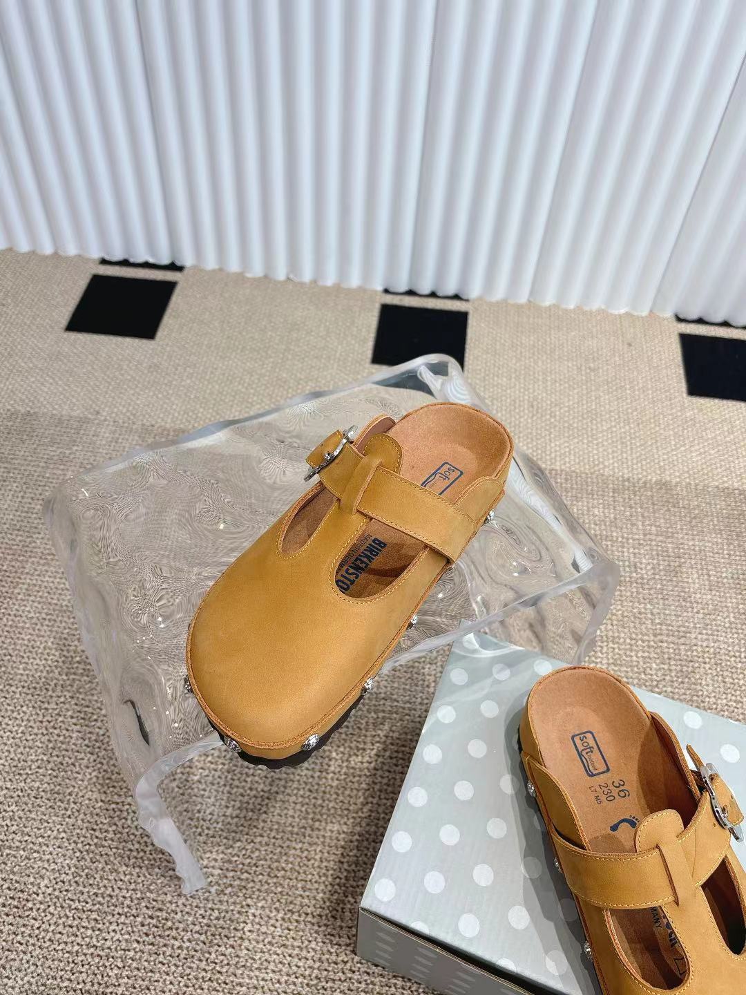 Calvin Klein Couple Slippers Lightweight S