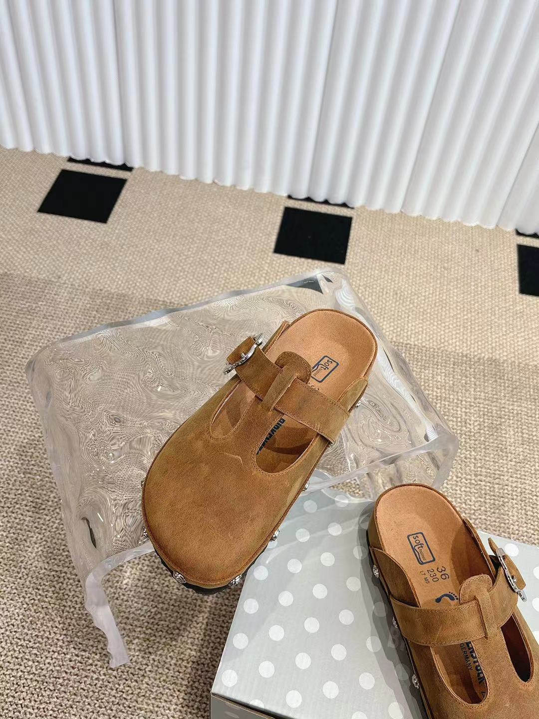Calvin Klein Couple Slippers Lightweight S