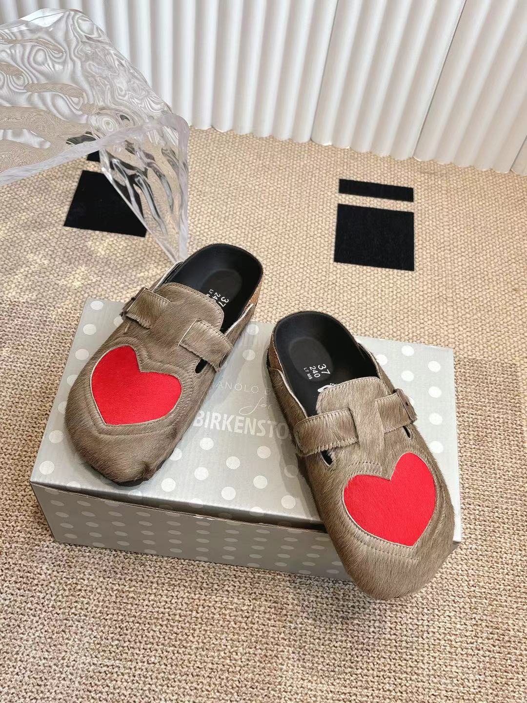 Calvin Klein Couple Slippers Lightweight S