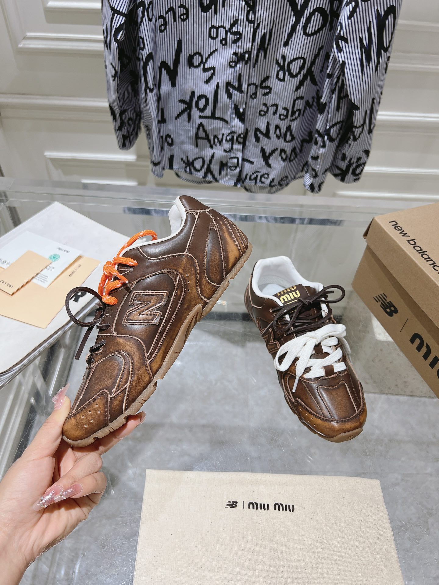 Couple Sneakers M-l-s