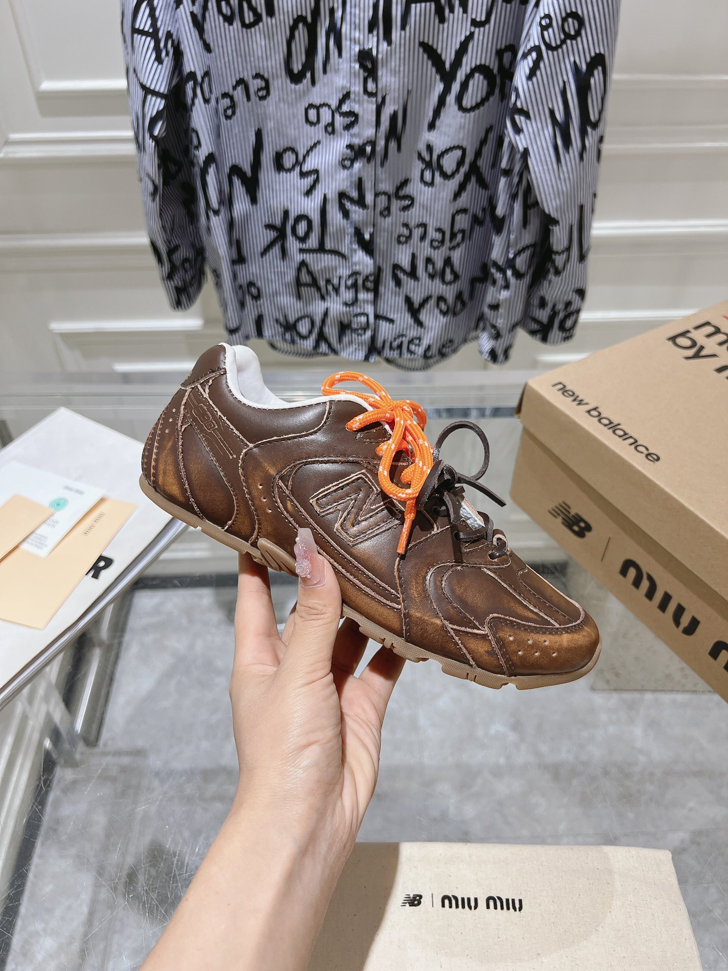 Couple Sneakers M-l-s