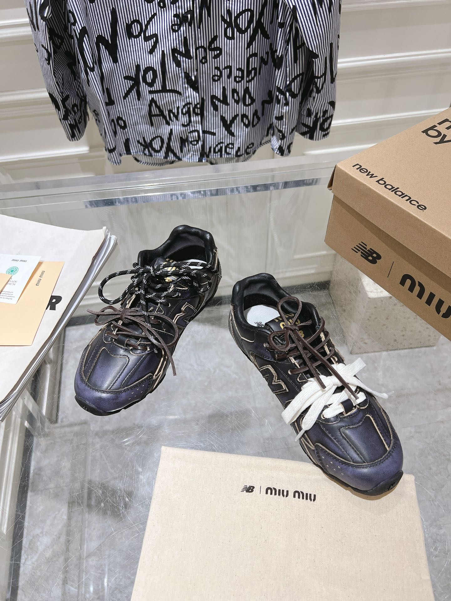 Couple Sneakers M-l-s