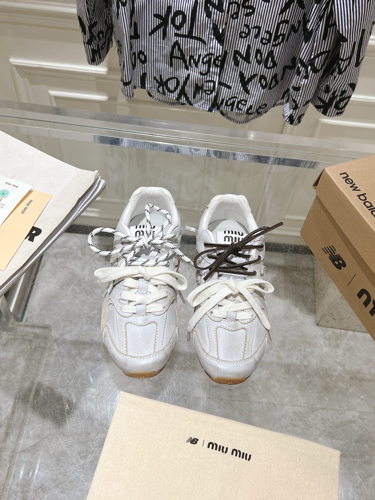 Couple Sneakers M-l-s