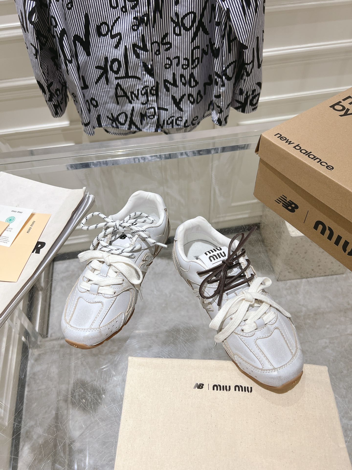 Couple Sneakers M-l-s