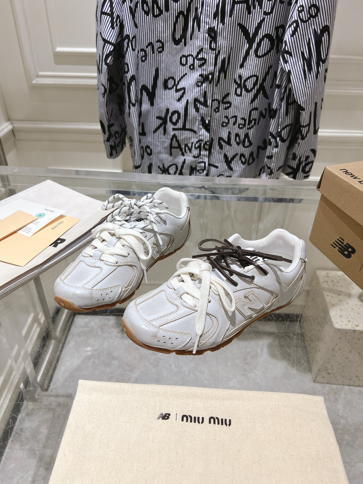 Couple Sneakers M-l-s