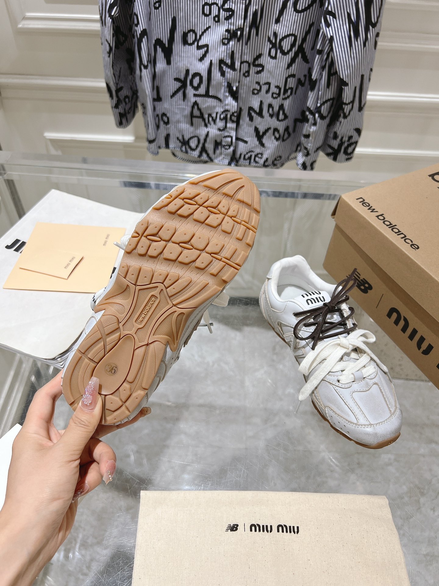 Couple Sneakers M-l-s