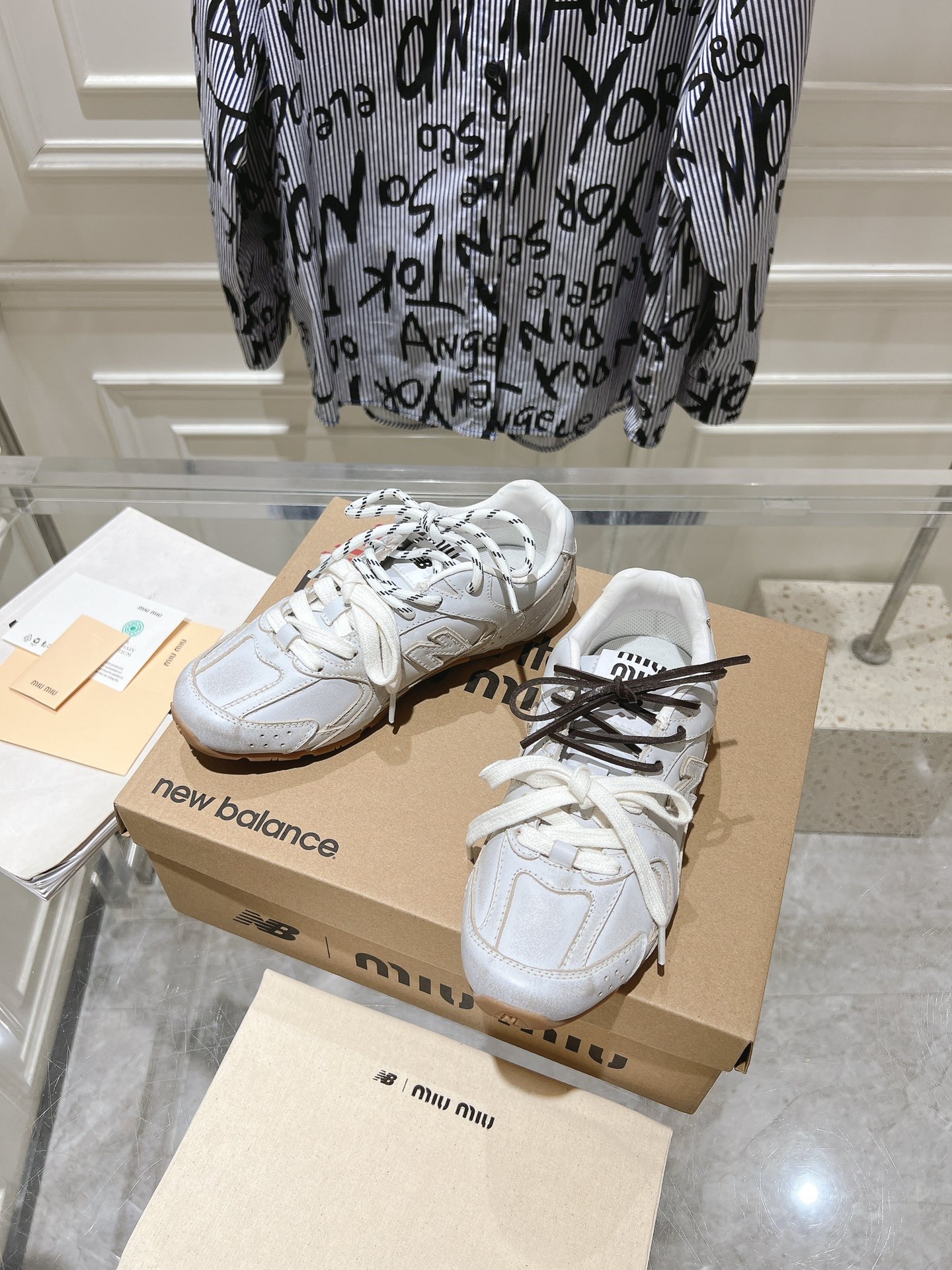 Couple Sneakers M-l-s